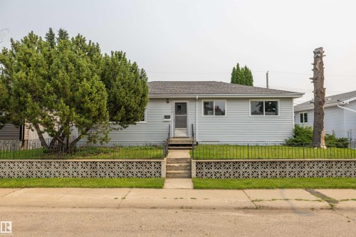 13207 77 Street Nw, Edmonton, AB - Outdoor