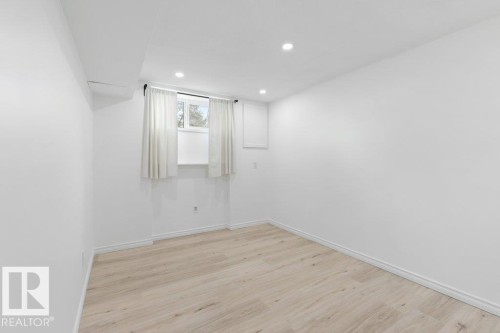 14204 31 Street Nw, Edmonton, AB 
