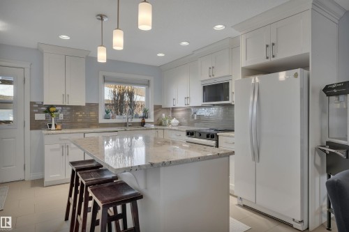 11234 105 Street Nw, Edmonton, AB 
