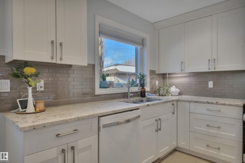 11234 105 Street Nw, Edmonton, AB 
