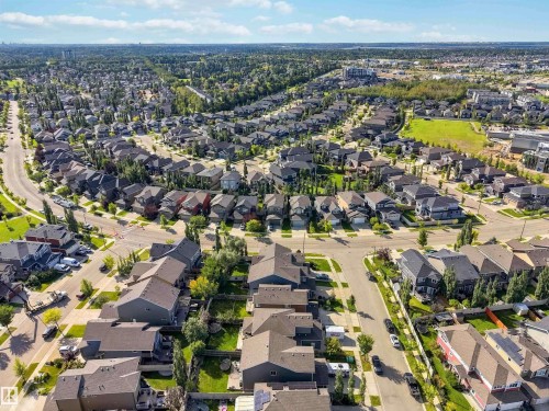 Residential neighborhood with tree-lined streets and varied single-family homes - 7 Etoile Cres, St. Albert, AB 