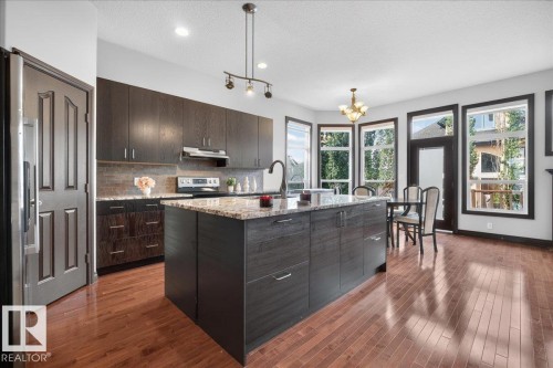 3606 Mclay Court Nw, Edmonton, AB 