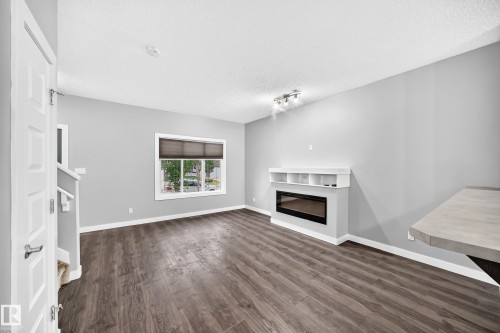 1470 33 Street Nw, Edmonton, AB 