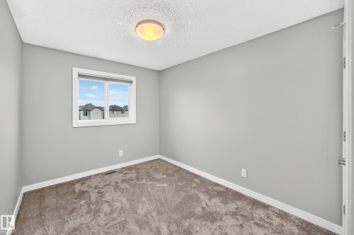 1470 33 Street Nw, Edmonton, AB 