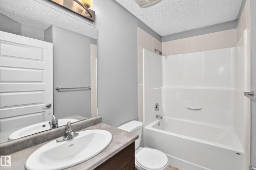 1470 33 Street Nw, Edmonton, AB 