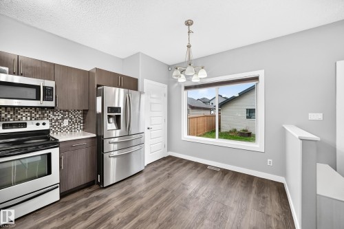 1470 33 Street Nw, Edmonton, AB 