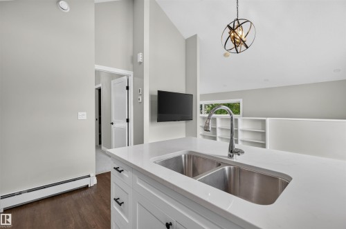 11212 75 Avenue Nw, Edmonton, AB 