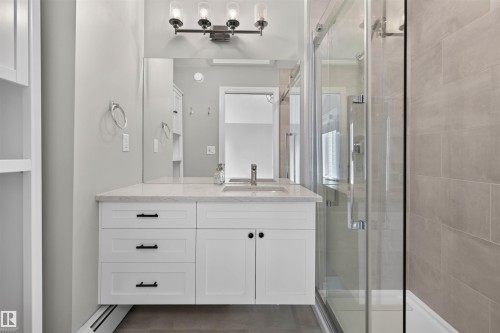 11212 75 Avenue Nw, Edmonton, AB 