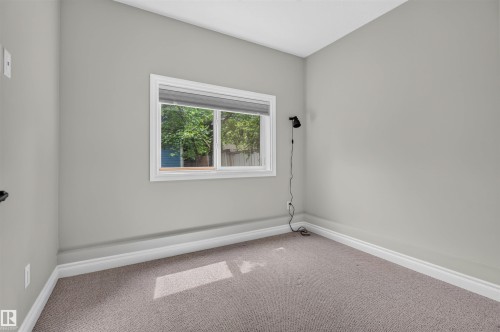 11212 75 Avenue Nw, Edmonton, AB 