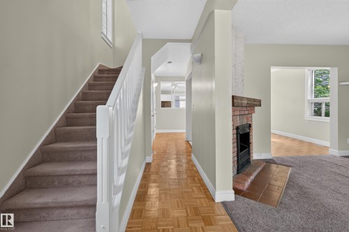 11212 75 Avenue Nw, Edmonton, AB 