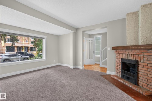 11212 75 Avenue Nw, Edmonton, AB 