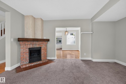 11212 75 Avenue Nw, Edmonton, AB 
