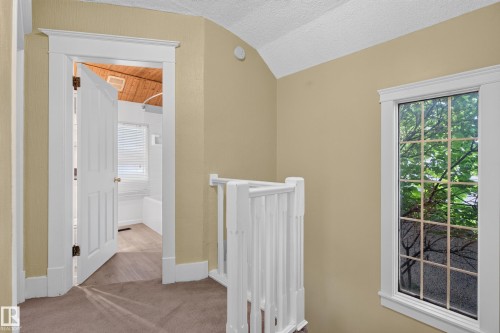 11212 75 Avenue Nw, Edmonton, AB 