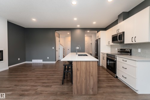 114 Astoria Crescent, Devon, AB 