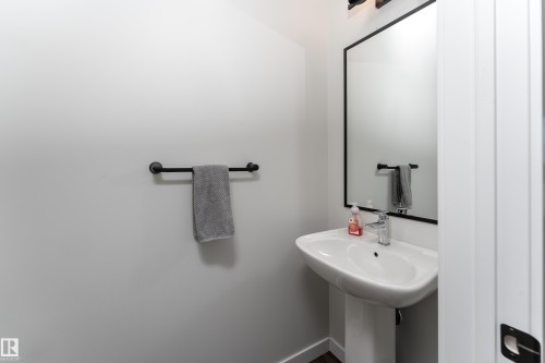 114 Astoria Crescent, Devon, AB 