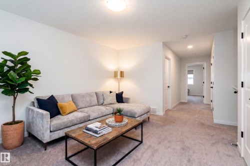 114 Astoria Crescent, Devon, AB 