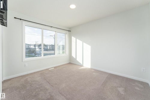 114 Astoria Crescent, Devon, AB 