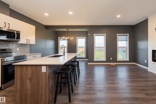 114 Astoria Crescent, Devon, AB 