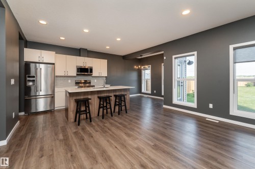 114 Astoria Crescent, Devon, AB 