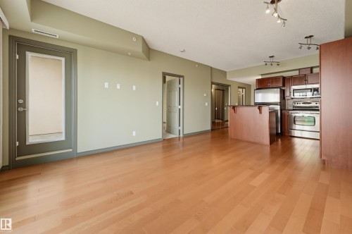 #610 10303 111 St Nw, Edmonton, AB 