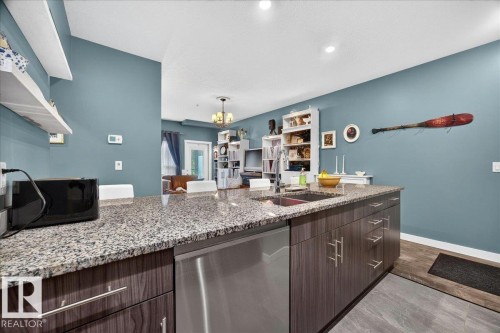 #101 10126 144 St Nw, Edmonton, AB 