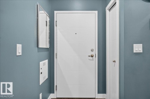 #101 10126 144 St Nw, Edmonton, AB 