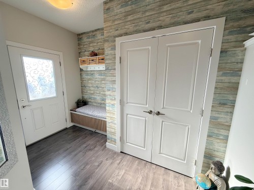 98 Greenbury Close, Spruce Grove, AB - Indoor Photo Showing Other Room