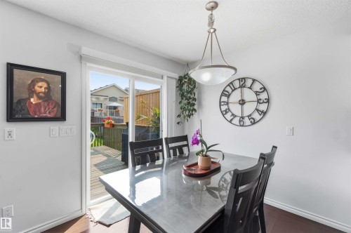 7 Catalina Court, Fort Saskatchewan, AB - Indoor Photo Showing Dining Room