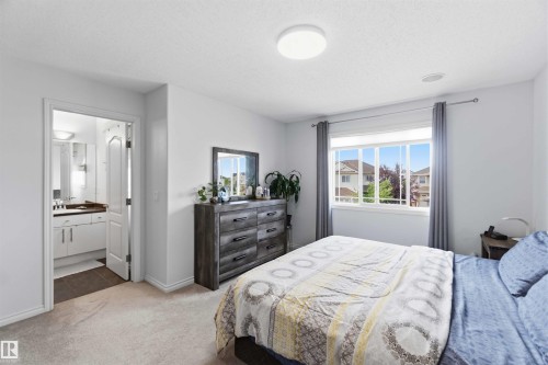 7 Catalina Court, Fort Saskatchewan, AB - Indoor Photo Showing Bedroom