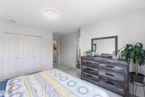 7 Catalina Court, Fort Saskatchewan, AB - Indoor Photo Showing Bedroom