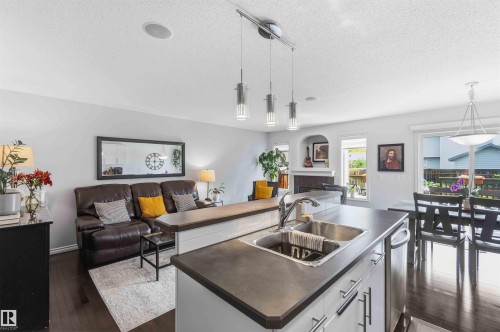 7 Catalina Court, Fort Saskatchewan, AB - Indoor Photo Showing Kitchen With Double Sink