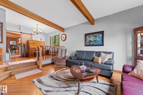16908 110 Street Nw, Edmonton, AB 