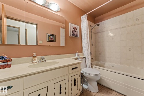 16908 110 Street Nw, Edmonton, AB 