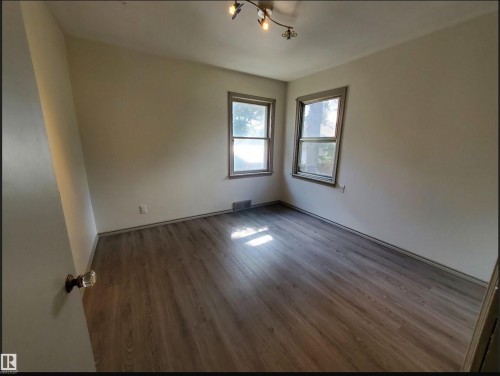 11331 111 Avenue Nw, Edmonton, AB 