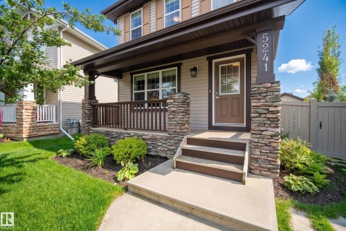 5241 2A Avenue Sw, Edmonton, AB 