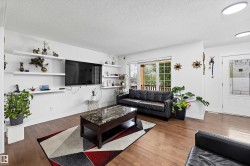 Living room - 