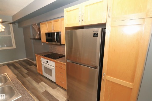 #103 9804 101 St Nw, Edmonton, AB 