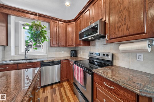 16423 61 Street Nw, Edmonton, AB 