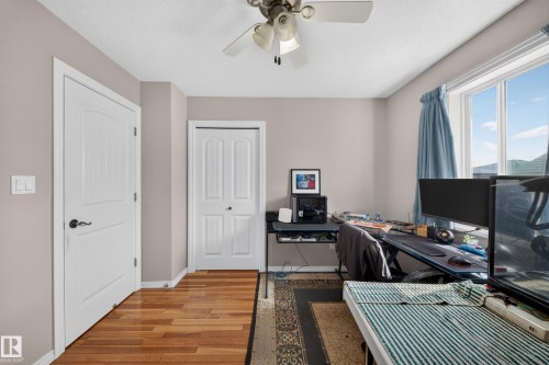 16423 61 Street Nw, Edmonton, AB 