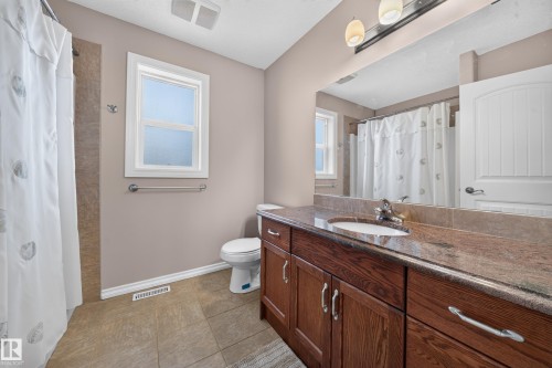 16423 61 Street Nw, Edmonton, AB 