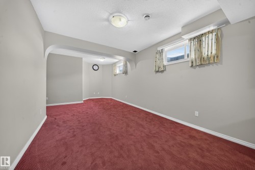16423 61 Street Nw, Edmonton, AB 