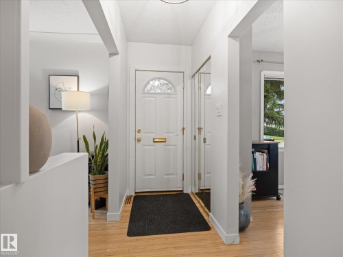 13507 110A Avenue Nw, Edmonton, AB 