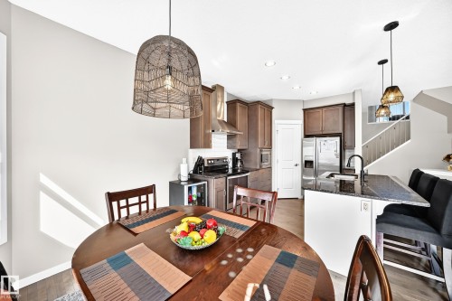 5633 175A Avenue Nw, Edmonton, AB 