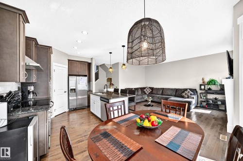 5633 175A Avenue Nw, Edmonton, AB 