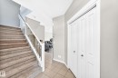 5633 175A Avenue Nw, Edmonton, AB 