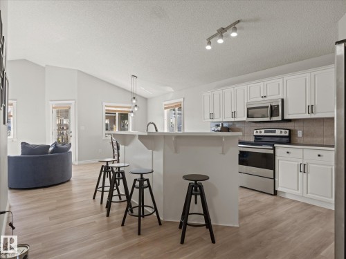 5213 162A Avenue Nw, Edmonton, AB 