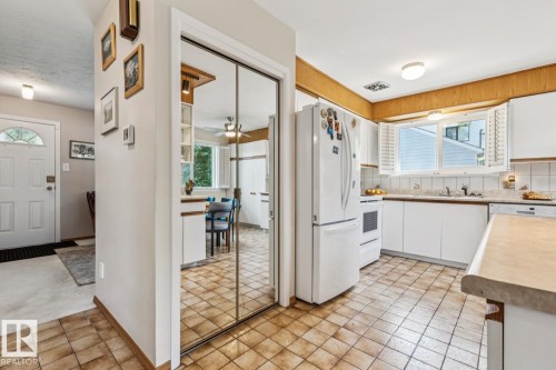 10522 151 Street Nw, Edmonton, AB 