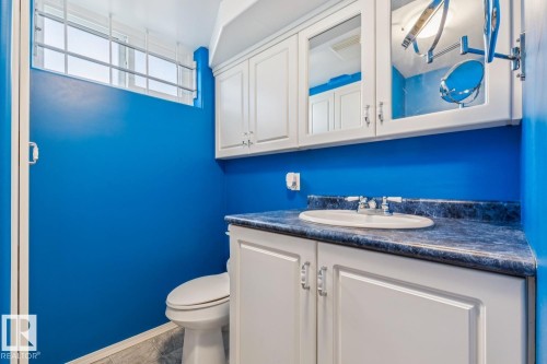 10522 151 Street Nw, Edmonton, AB 