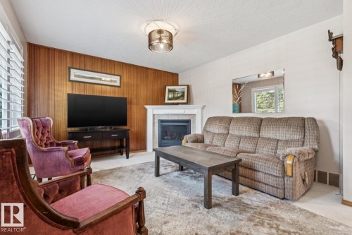10522 151 Street Nw, Edmonton, AB 