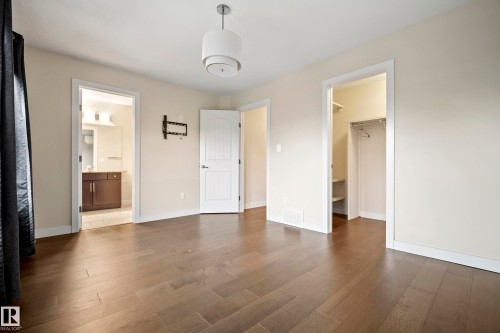23 Greenbury Boulevard, Spruce Grove, AB - Indoor Photo Showing Other Room